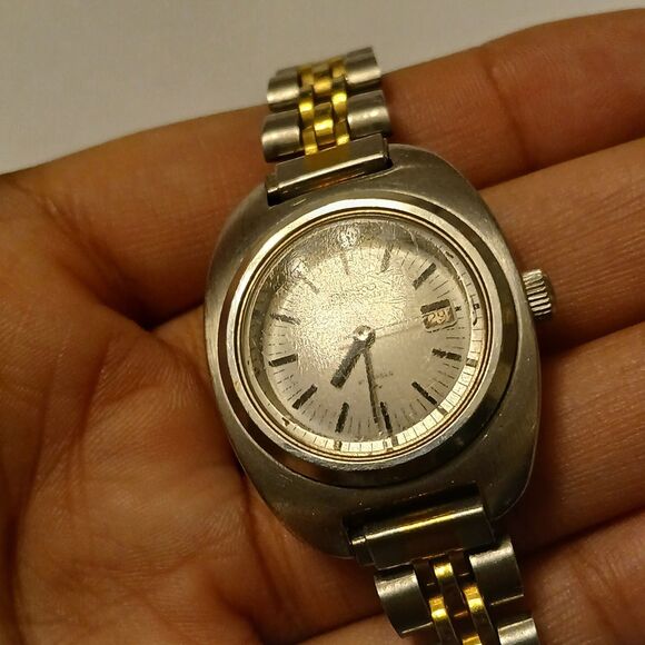 Vintage Seiko Matic Lady 2517-0530 Two-Toned Mechanical Watch 21 Jewels main image 8